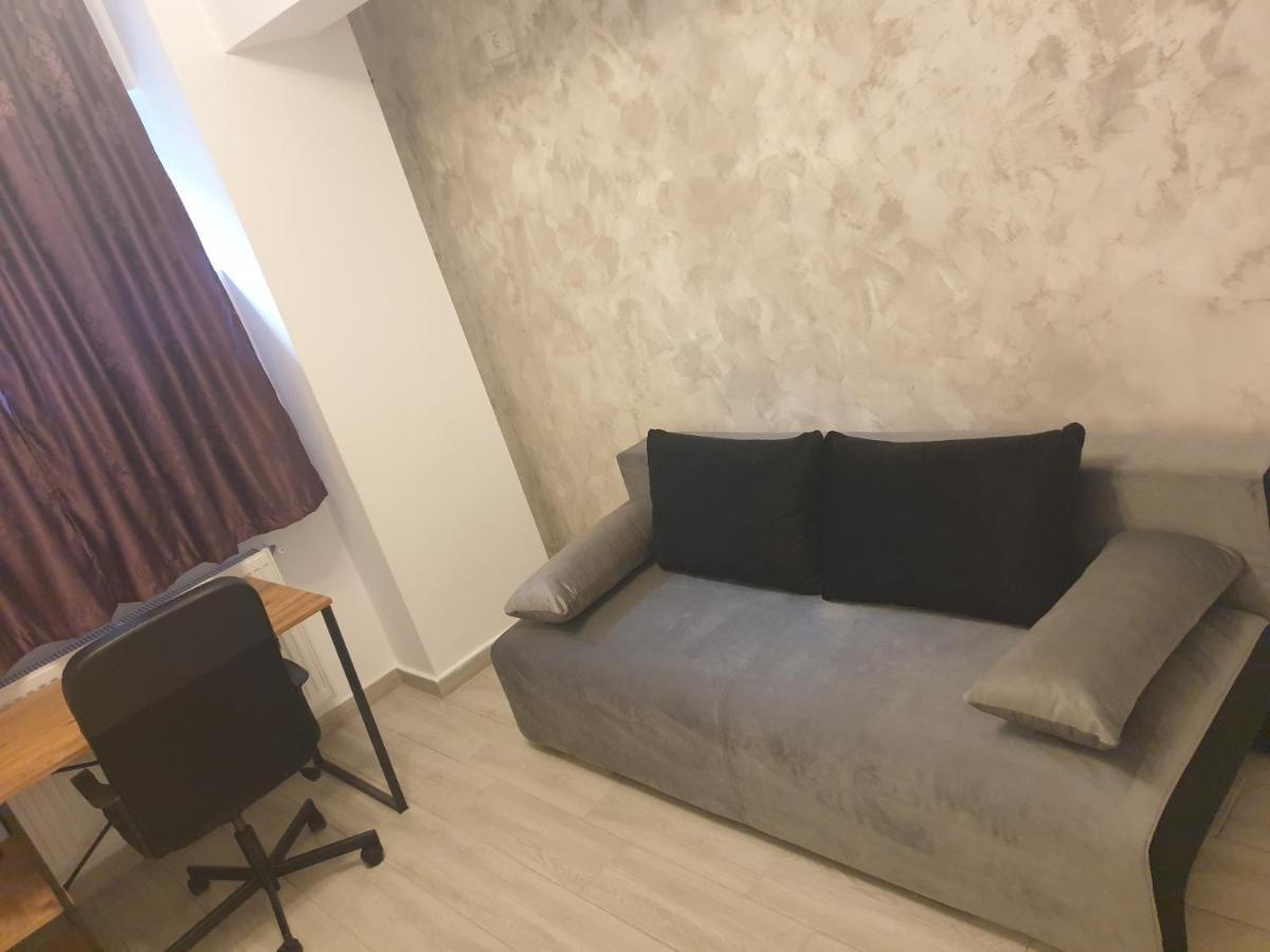 Grozavesti Apartment Near Politehnic Park 부쿠레슈티 외부 사진